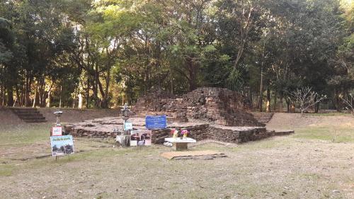 โบราณสถานดงเมืองเตย